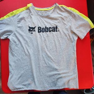 Bobcat T-shirt white with neon stripe on the shoulder men's size XL